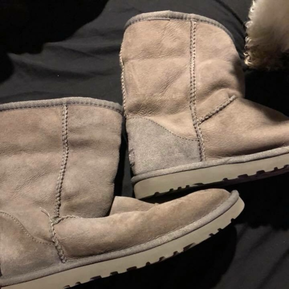 Ugg